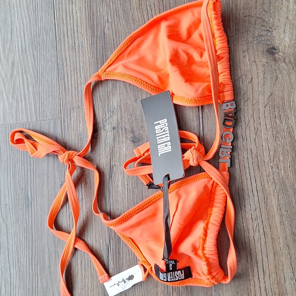 NWT Poster Girl Dolls Kill Bad Girl Coral Bikini Top Size Small - Picture 3 of 3